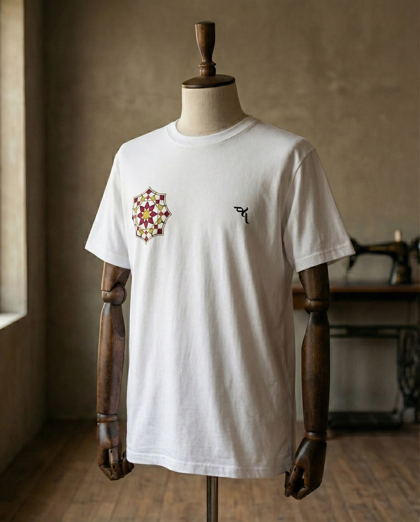 Chest Print Tee | ERA0