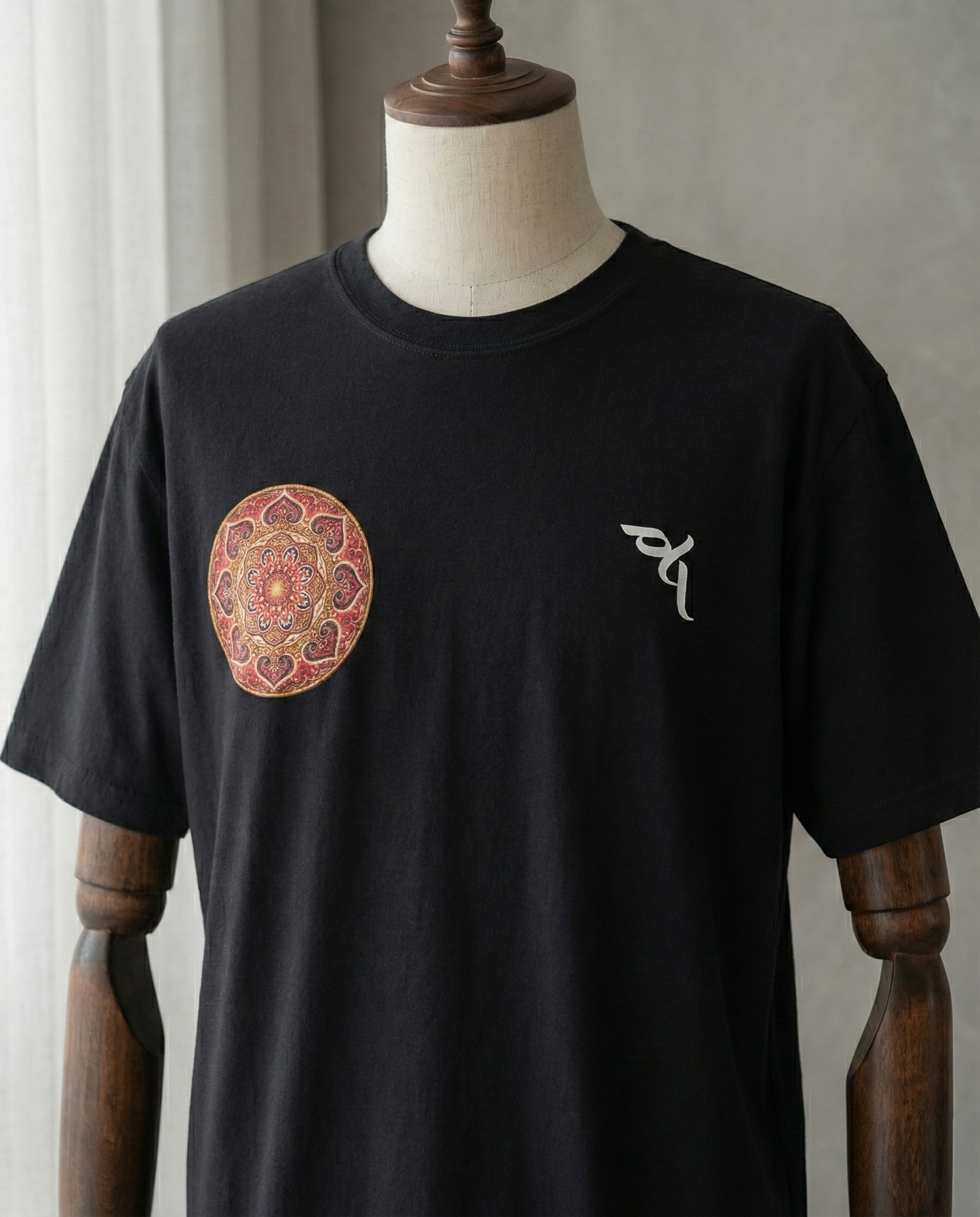 Tee - ERA0 | Chest Patterned